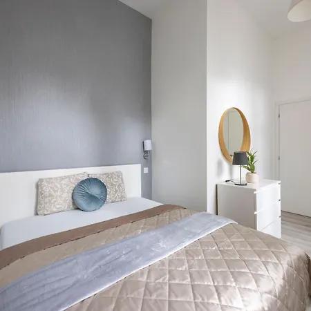 Super Cozy Next To The Eye Apartment
